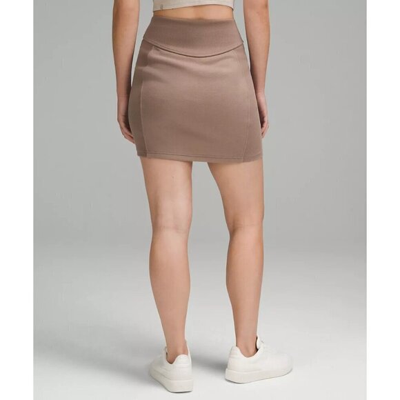 NWT Lululemon Scuba High-Rise Mini Skirt - XL Taupetastic - Picture 2 of 7